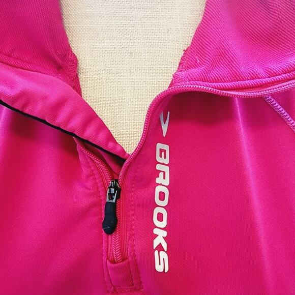 BROOKS JACKET DARK PINK ZIP FRONT ZIP POCKETS MED - Picture 4 of 8